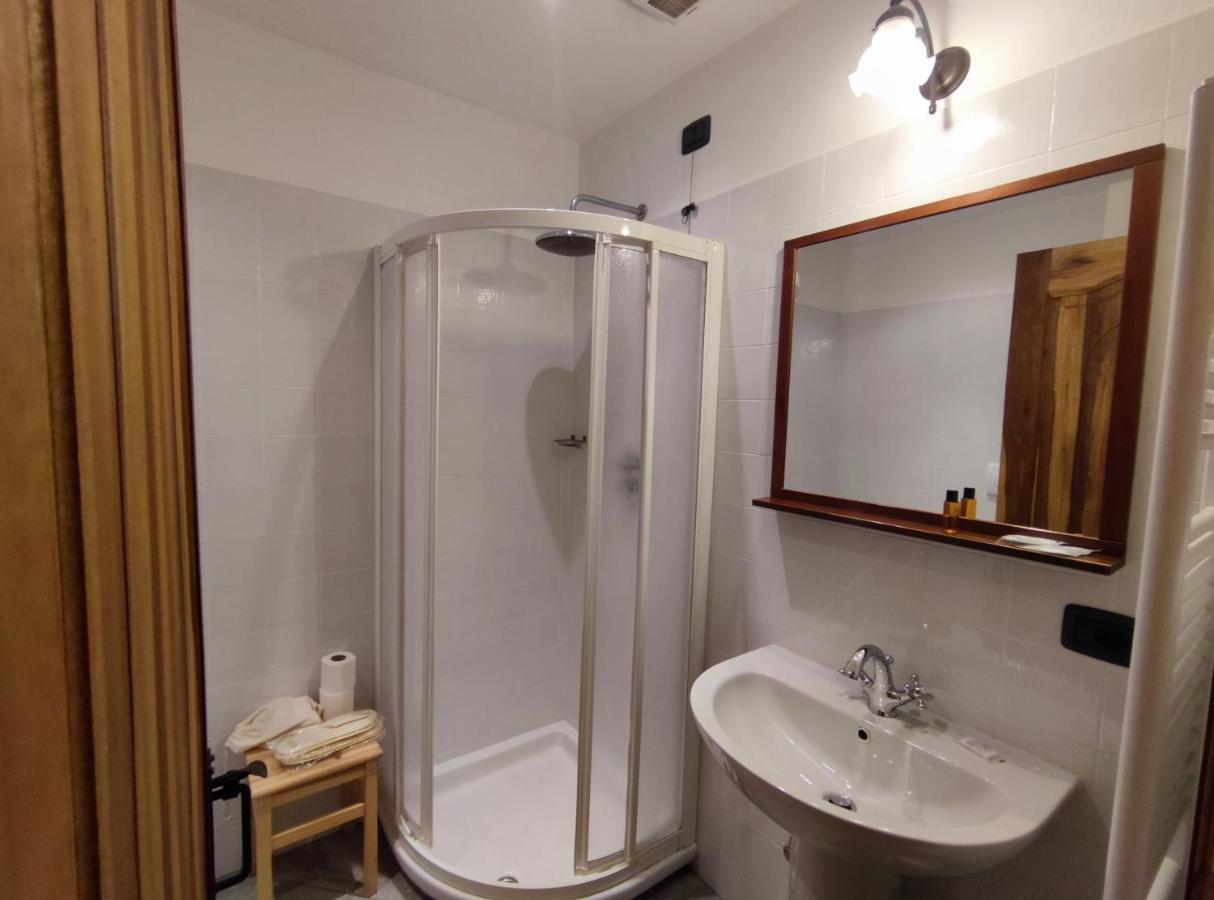 Le 5 Frecce Villa Cavour Екстериор снимка
